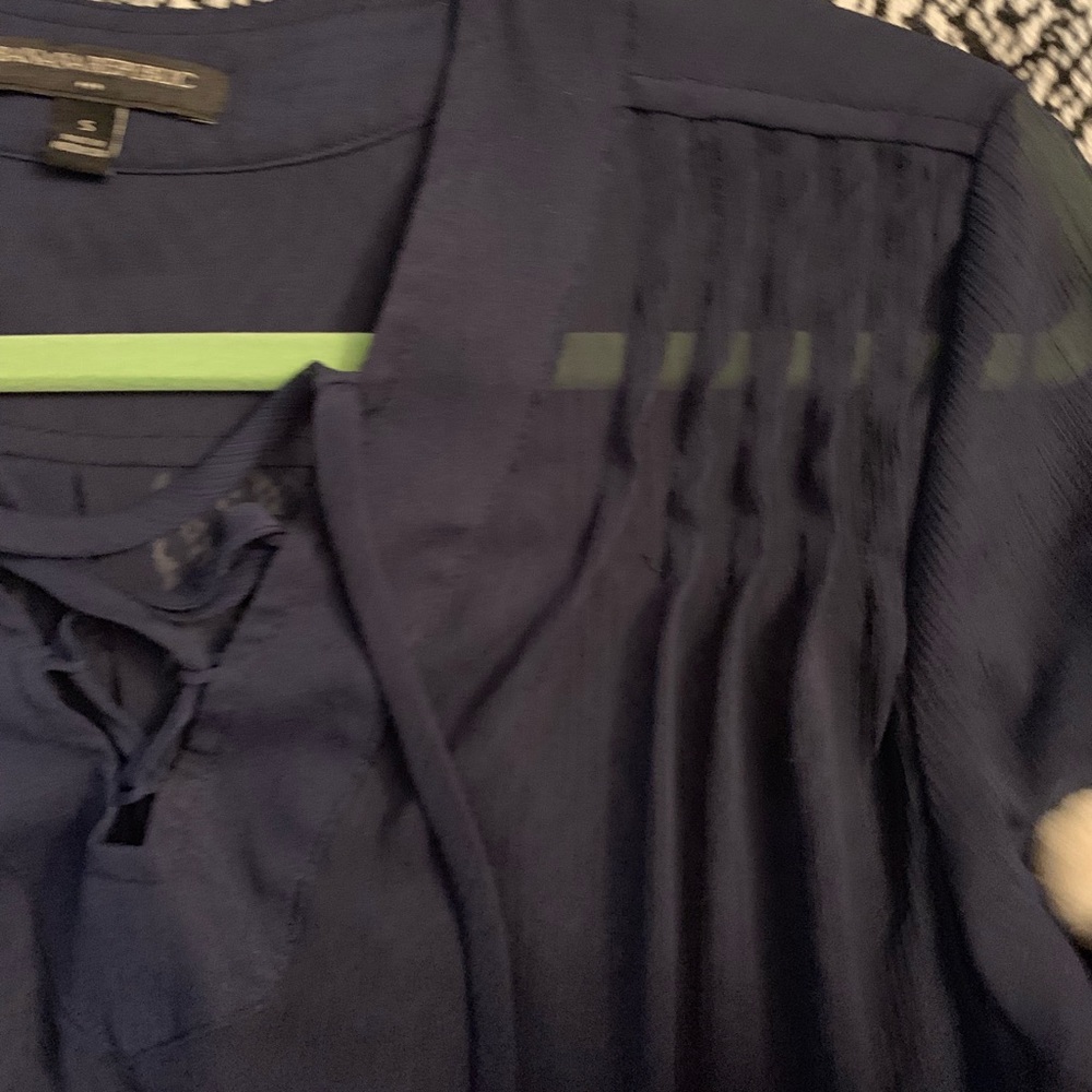 Navy Banana Republic Lace Up Ladies Top - Picture 3 of 3